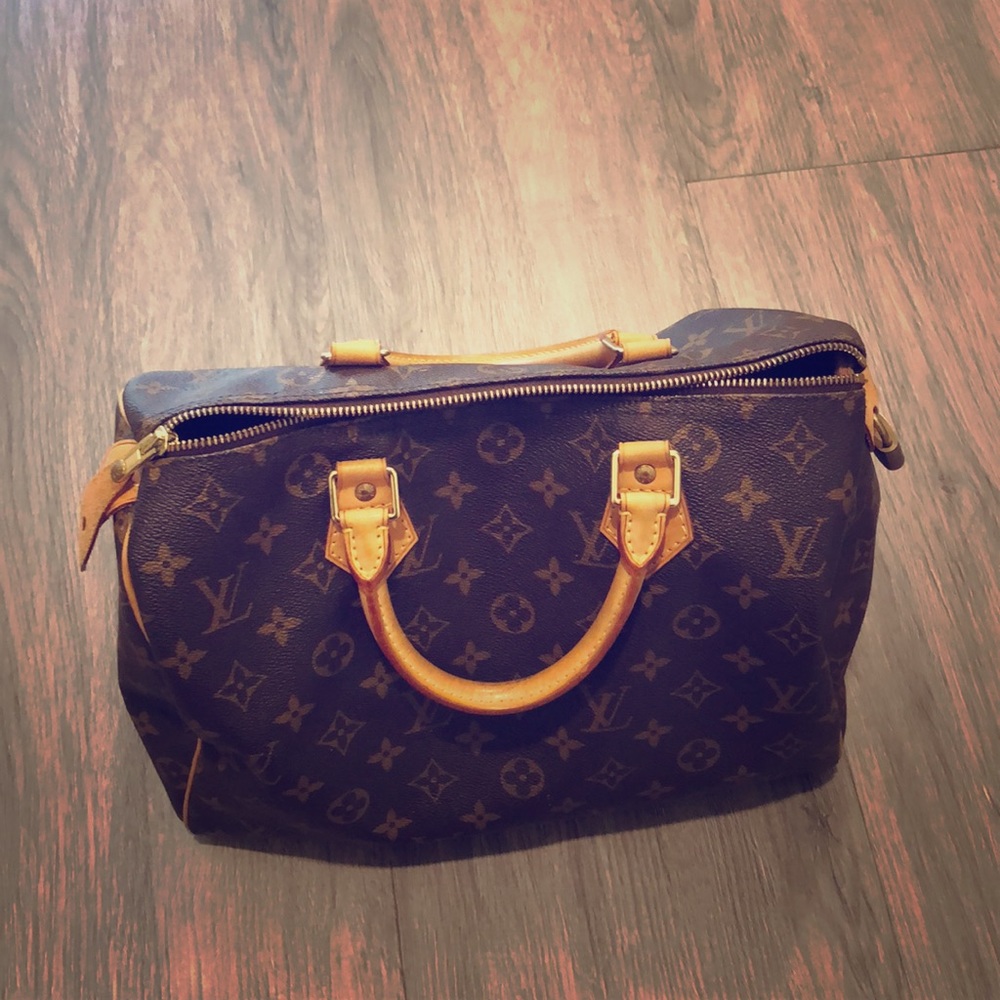 Louis Vuitton Speedy